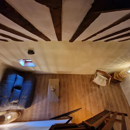 Holiday home Chateau De La Mothe De Vicq - Allier, A Proximite De Vichy *